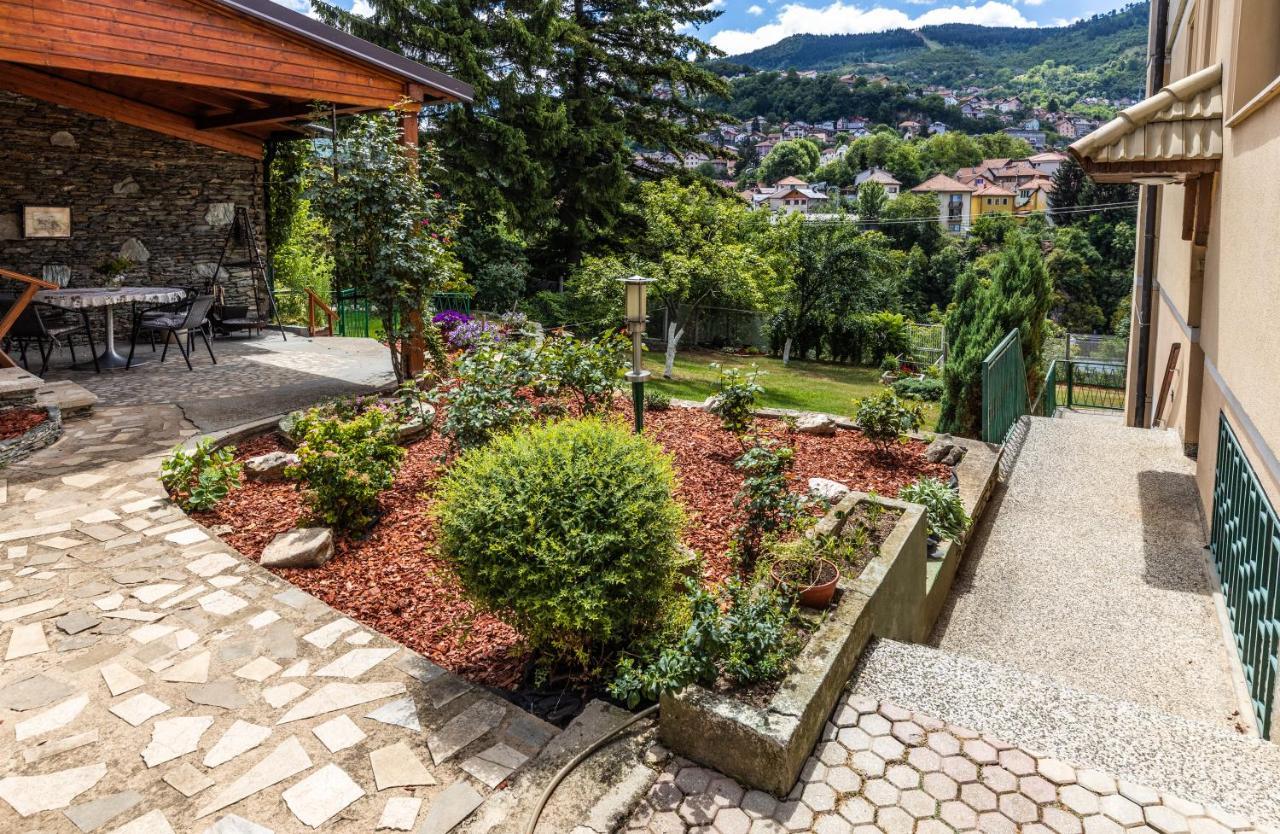 Avlija - Historic Gem Apartment Sarajevo Luaran gambar